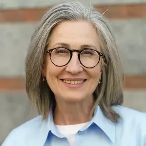 Sarah M